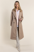 Load image into Gallery viewer, Two T&#39;s Trench Coat in Camel
