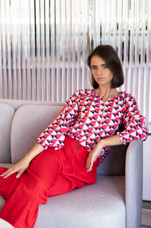Two T's Triangle Print Top | Paradise Pink Print