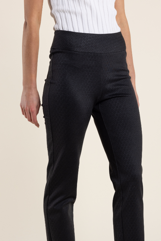 Two T's Pull On Slim Fit Pant in Mercedes Check