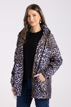 Load image into Gallery viewer, Two T&#39;s Animal Print Spray Jacket
