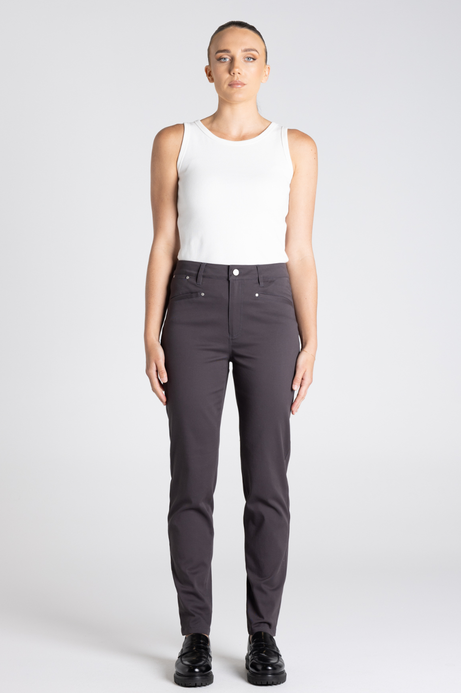 Two T's Chino Pant in Slate