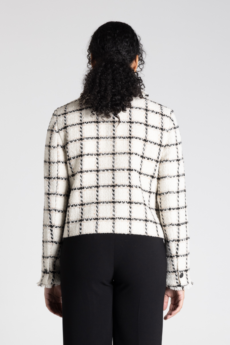 Two T's Cropped Tweed Blazer | White Tweed | 3373