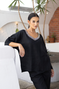 Two T's Linen V-Neck Beaded Top | Black | 3209