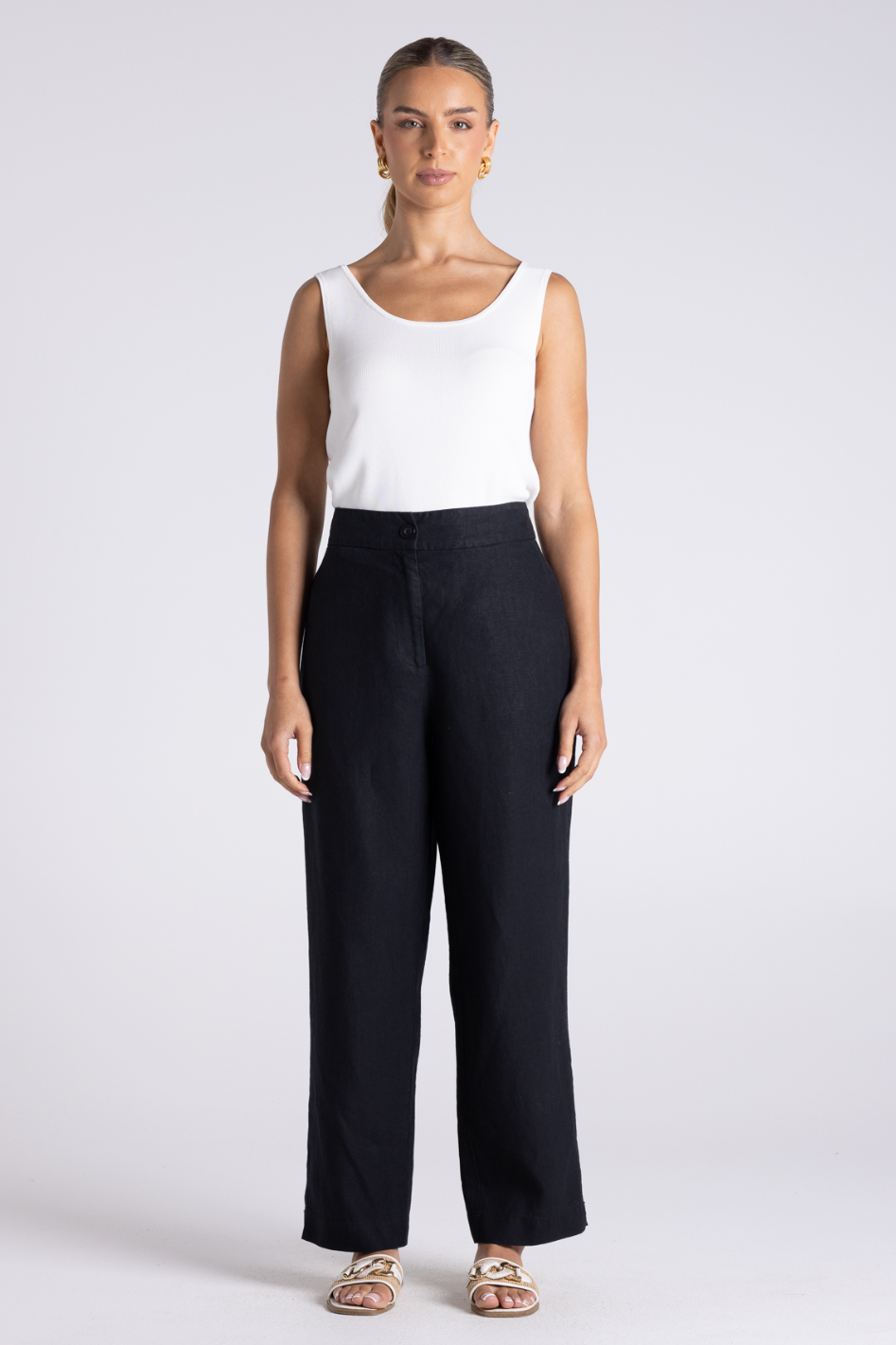 Two T's Luna 7/8 Linen Pant in Black