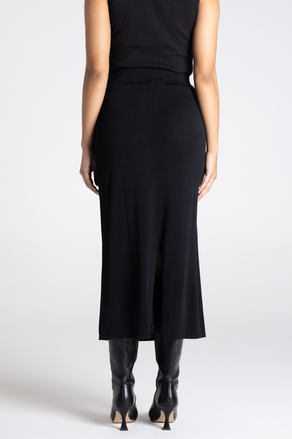 Two T's Milano Knit Long Skirt in Black
