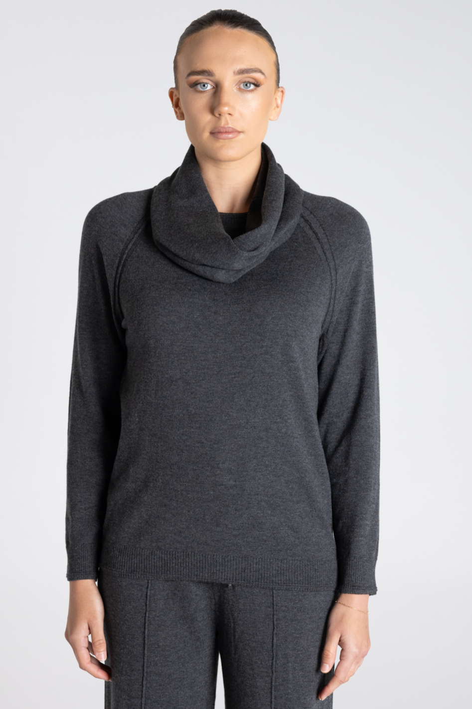 Two T's Merino/Cotton Knit Snood in Steel