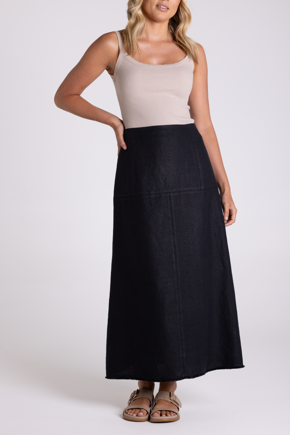 Two T's Linen Tweed Midi Skirt with Fringe | Black | 3178