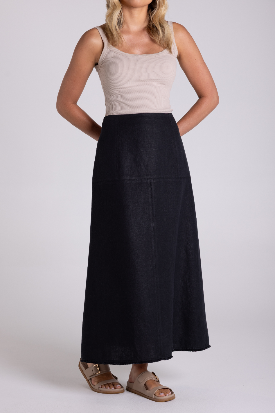 Two T's Linen Tweed Midi Skirt with Fringe | Black | 3178