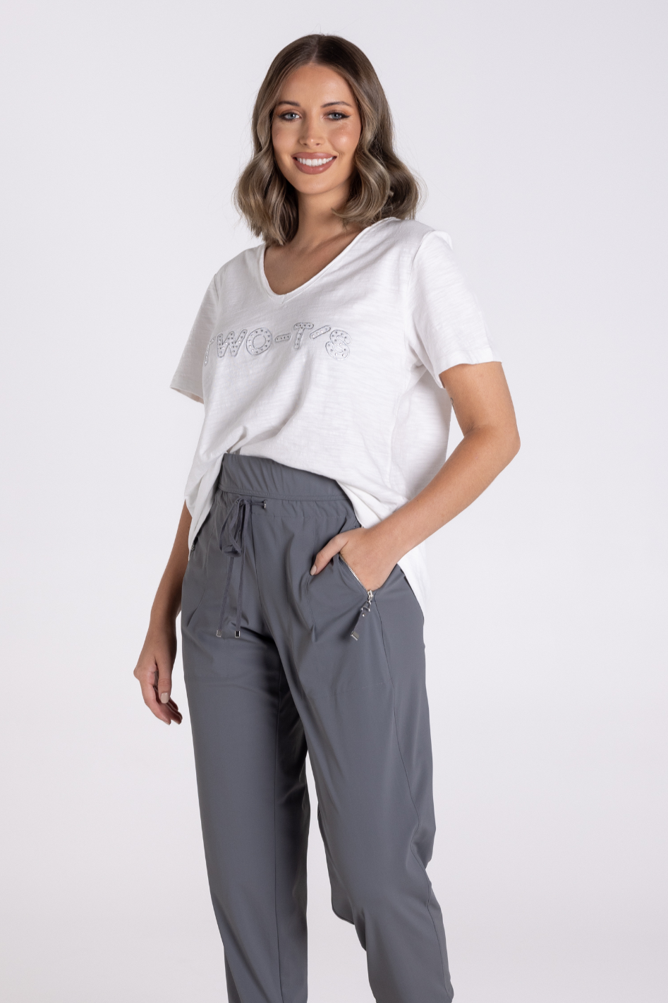 Two T's Panelled Pant in Pewter