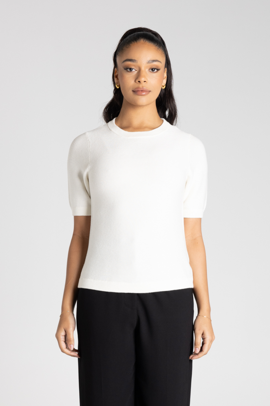 Two T's Short Sleeve Knit Crew | Ivory | 3301