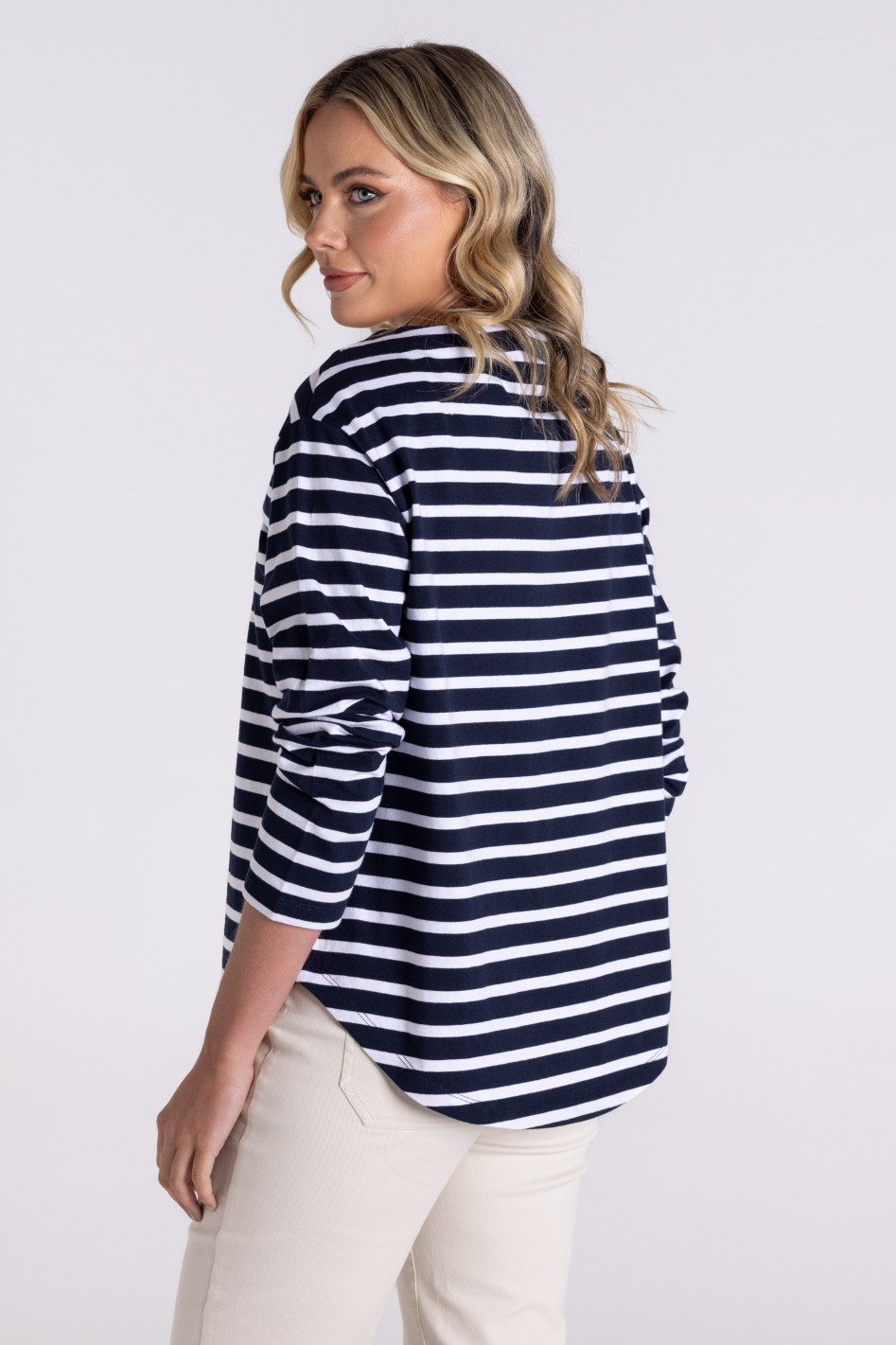 Two T's Stripe Boat Neck with 7/8 Sleeve in Navy/White
