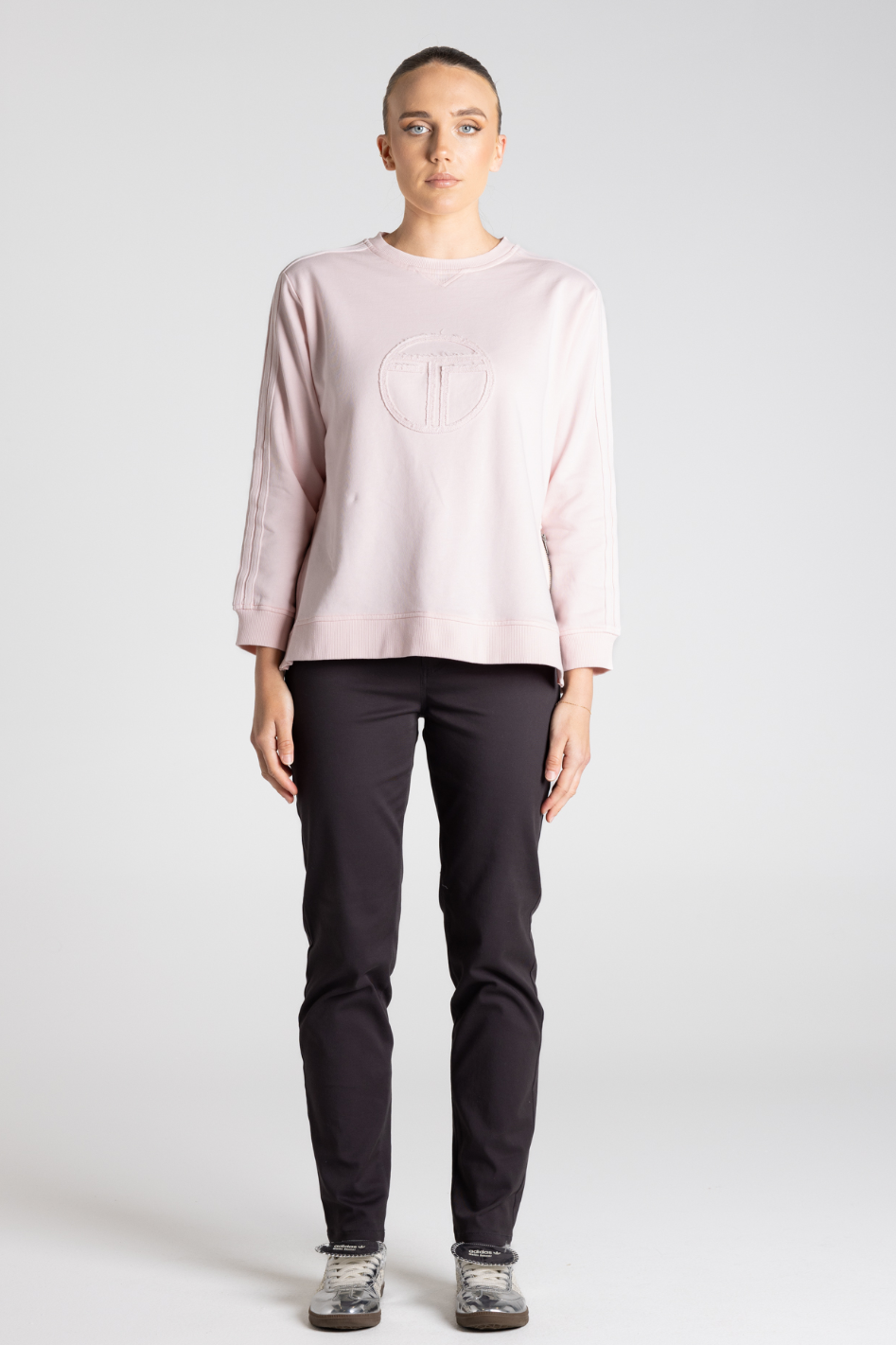 Two T's Sweat with Stripe Sleeve Trim in Pale Pink