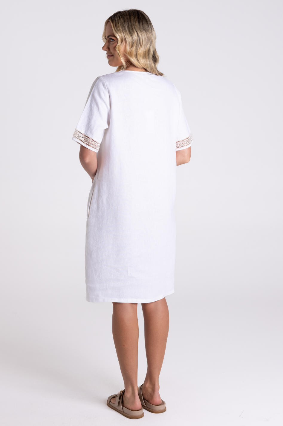 Two T's Tweed Linen V-Neck Dress with Lace | White/Natural Lace | 3199