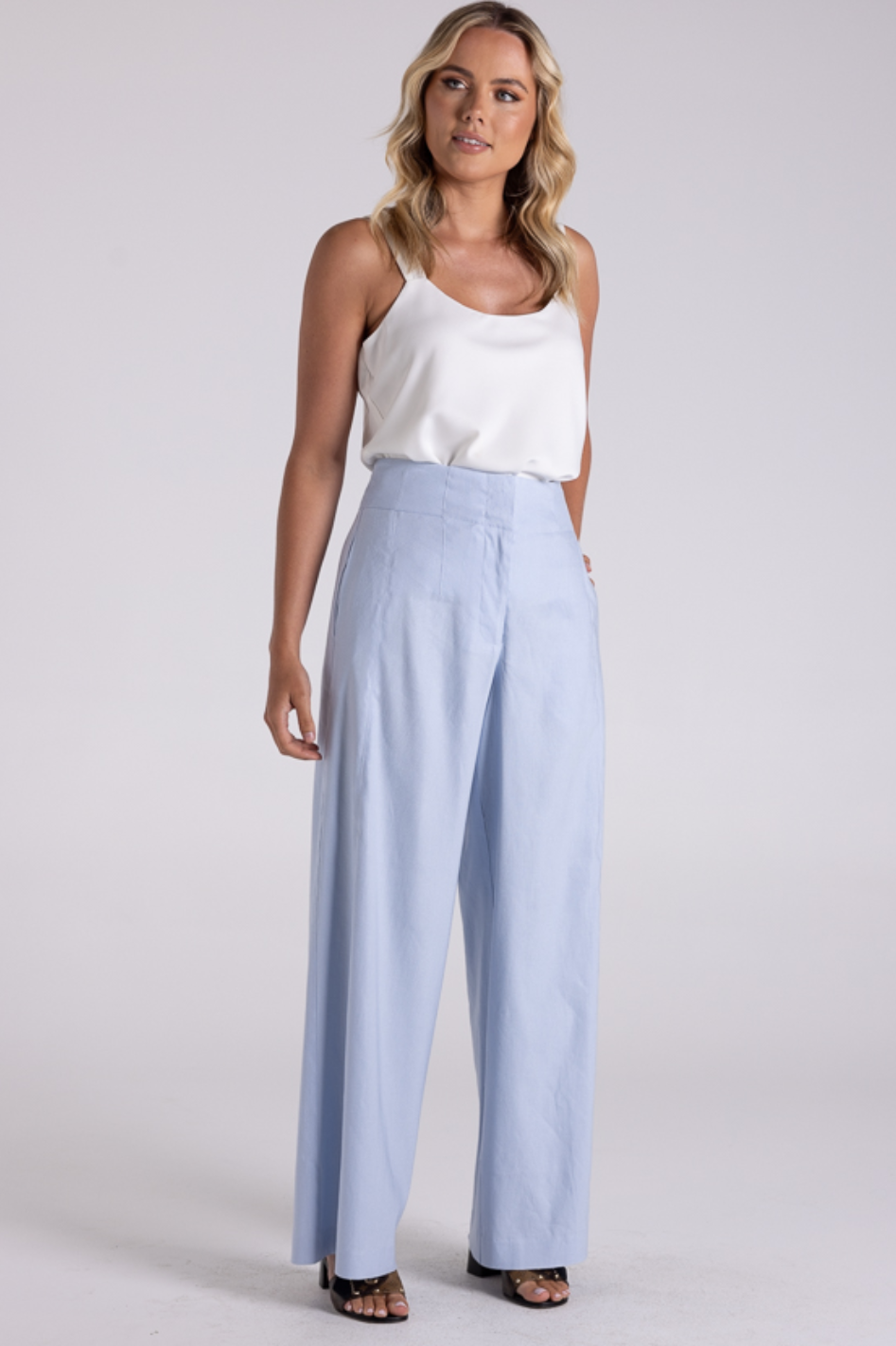 Two T's Linen Viscose Wide Leg Pant in Ice Blue