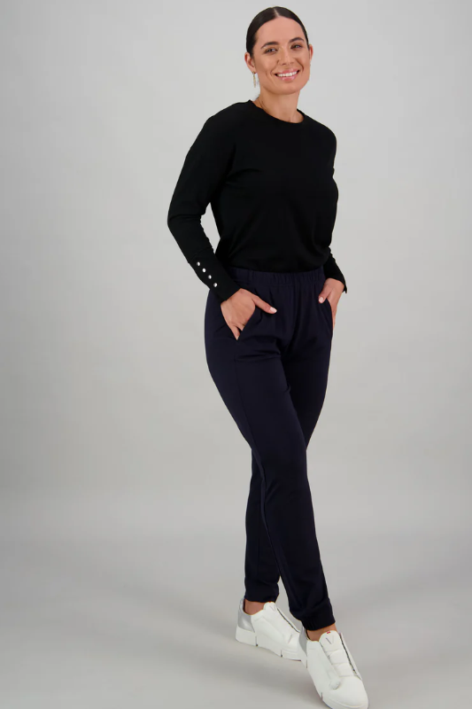 Vassalli 100% Merino Relaxed Pull On Pant with Cuff in Ink