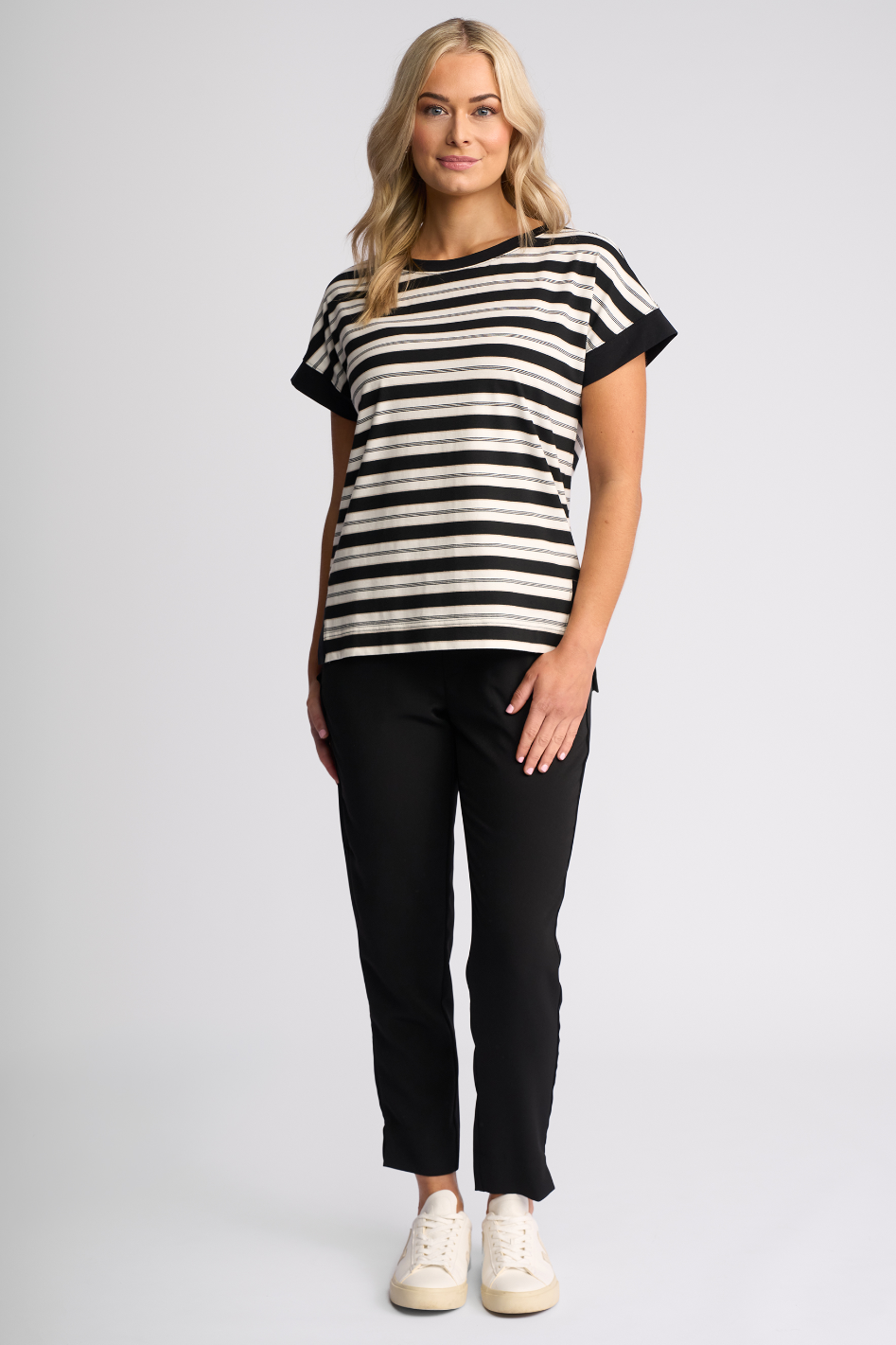 Vassalli Thea Top | Black/White | 4363S