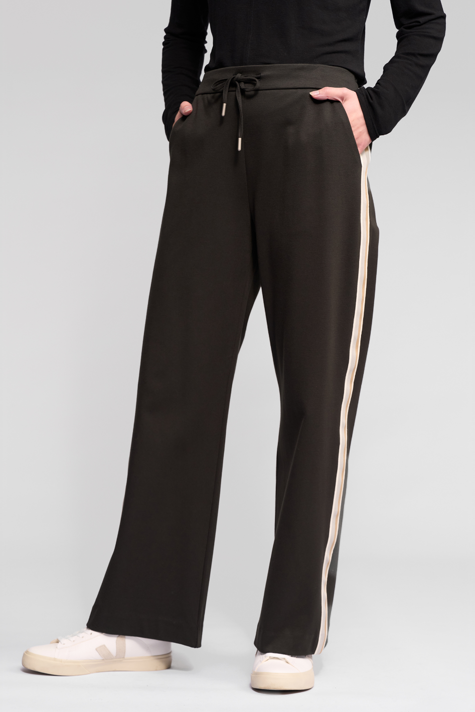 Vassalli Weekend Knit Pant | Wide Leg | Dark Hunter | 5006