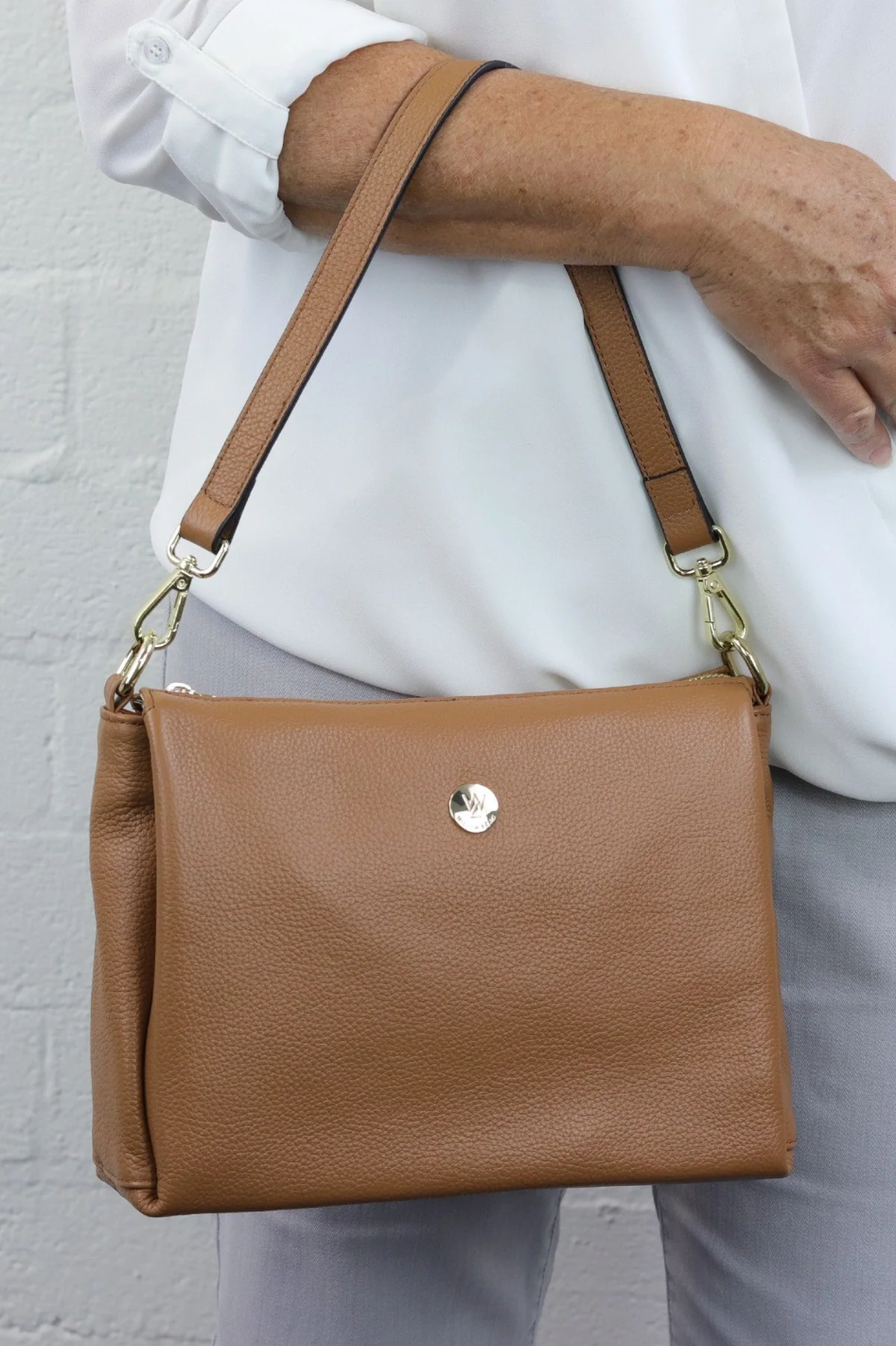 Willow and Zac Nina in Caramel