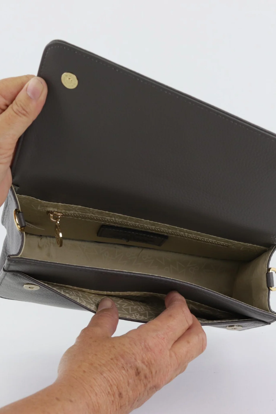 Willow and Zac Simone Crossbody Bag 