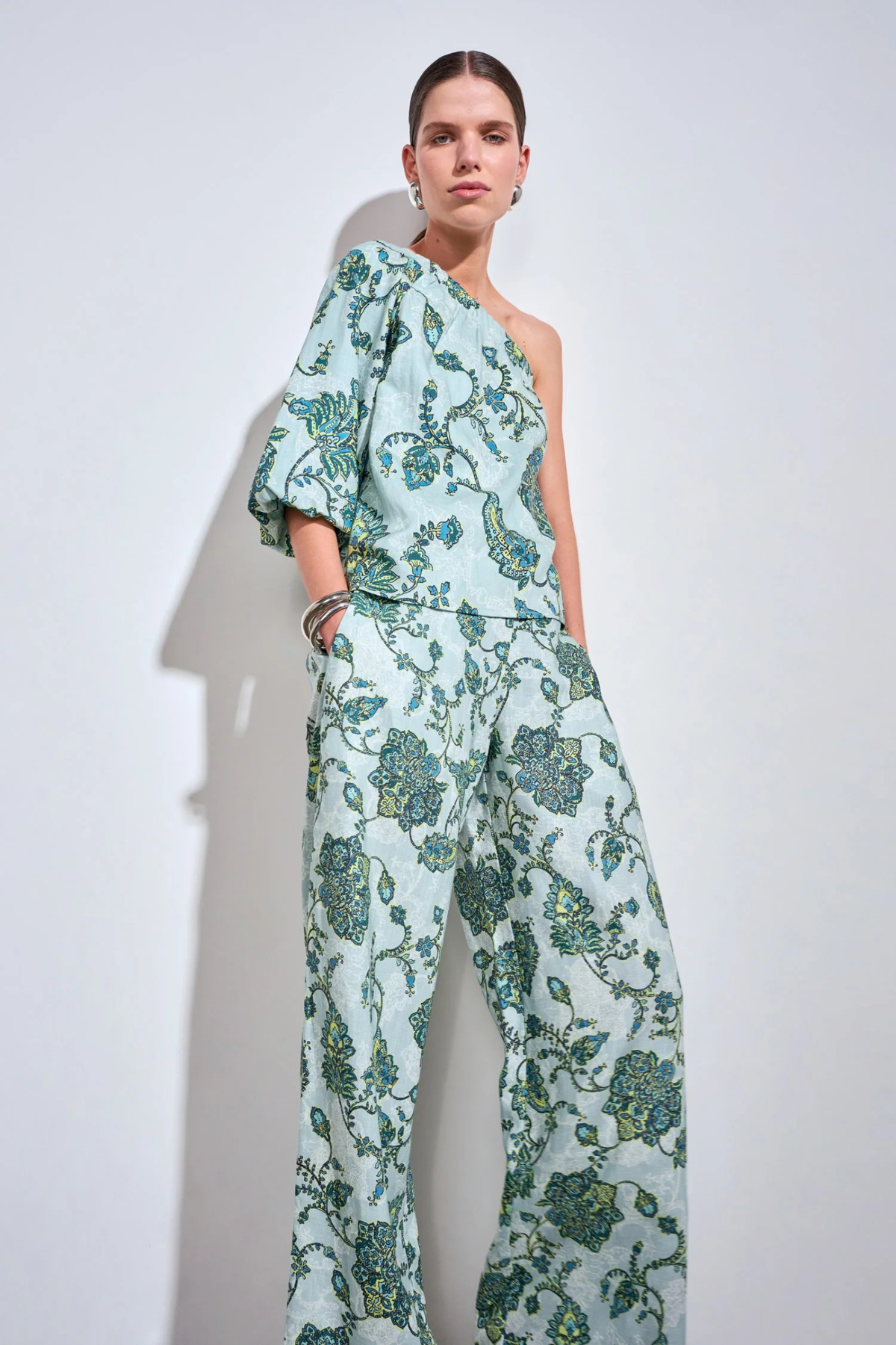 Zoe Kratzmann Phase Pant and Pearl Top  in Fern Paisley