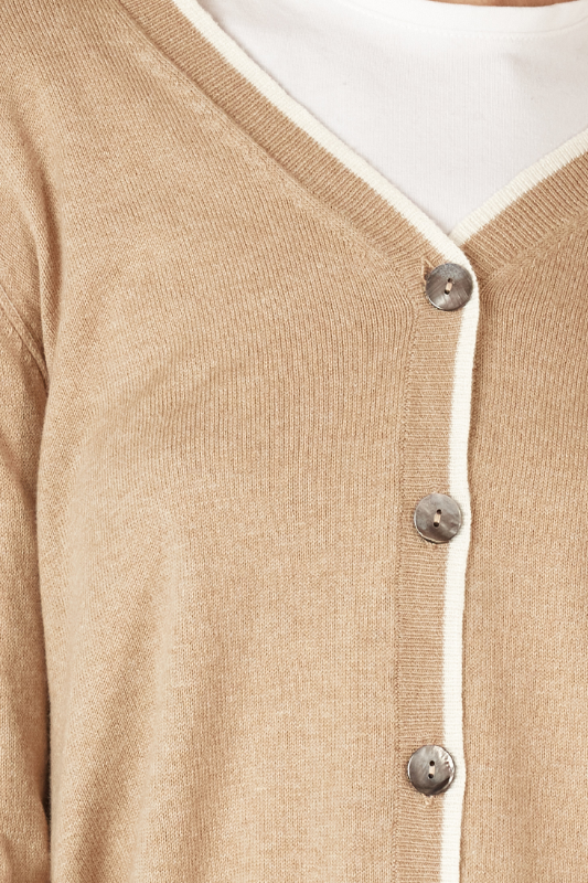 Zaket and Plover Essential V Cardi | Oat