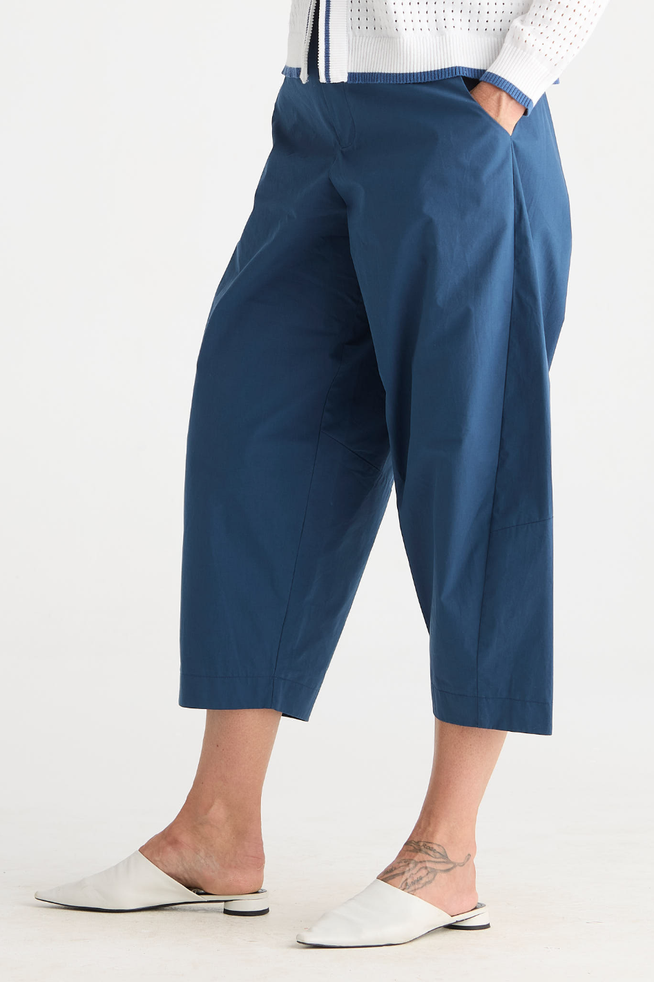 Zaket and Plover Barrel Leg Pant in Ocean