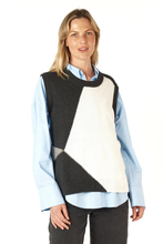 Load image into Gallery viewer, Zaket and Plover Diamond Dapper Vest | Charcoal
