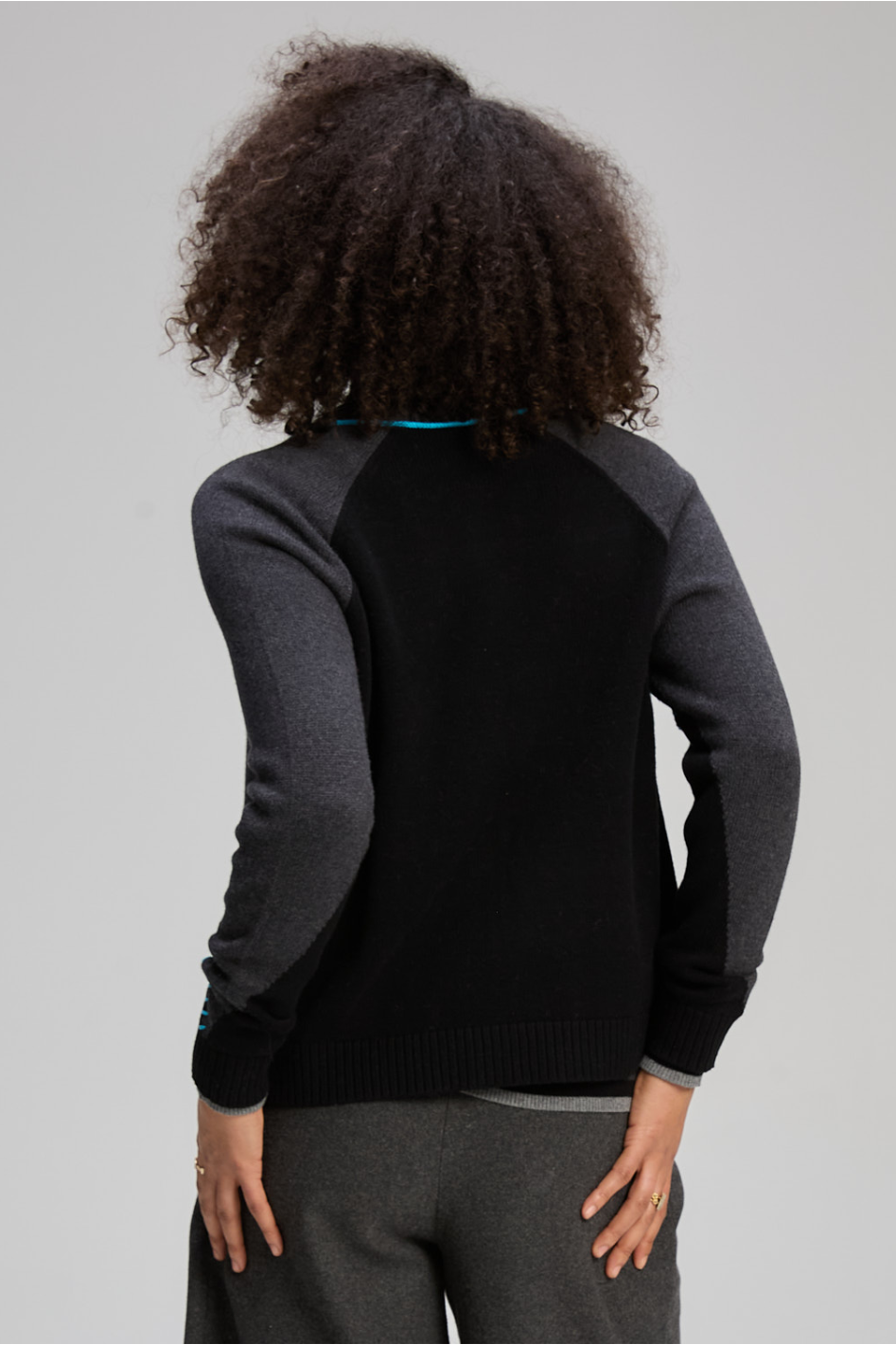 Zaket and Plover Dual Stitch Cardi in Black