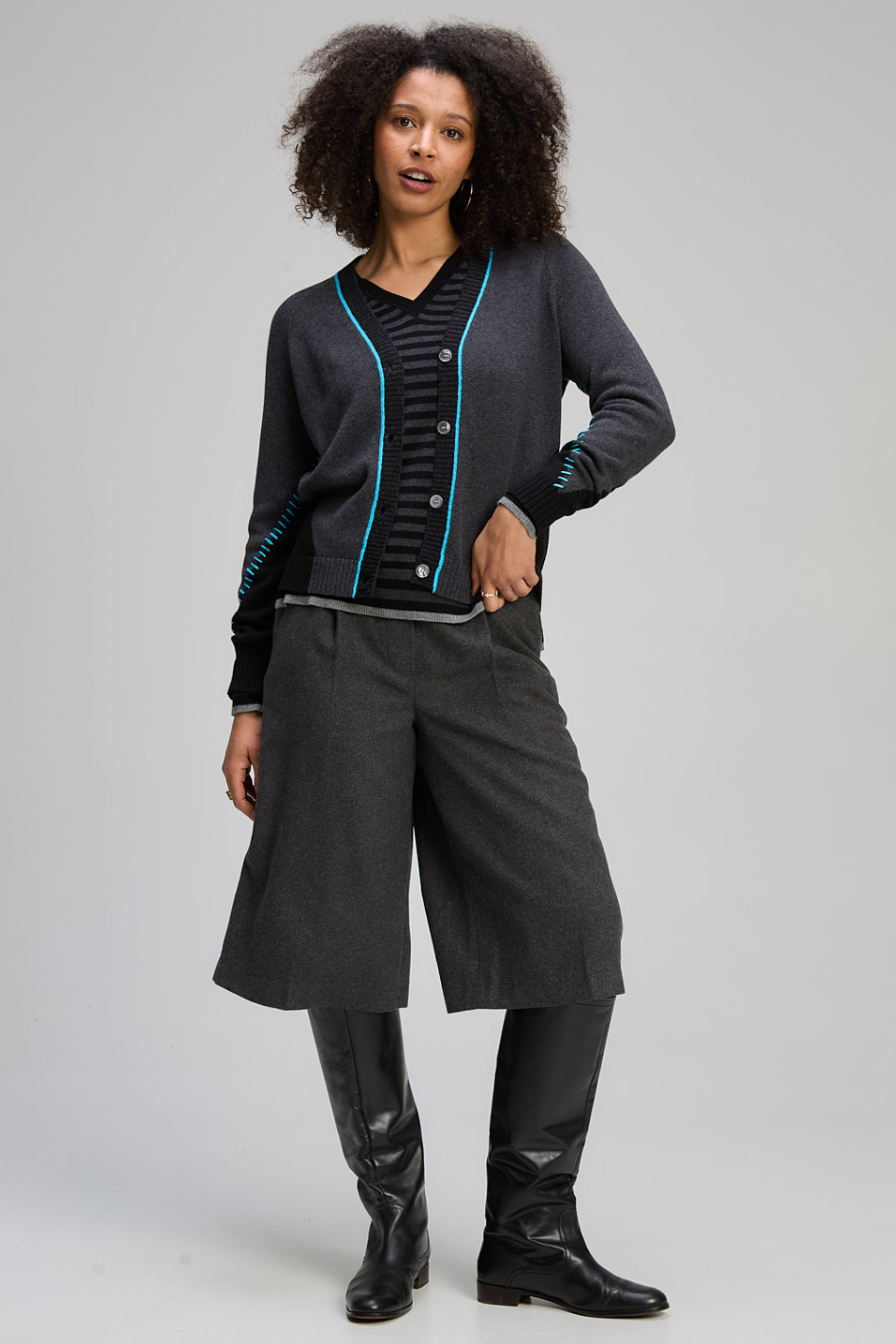 Zaket and Plover Dual Stitch Cardi in Black