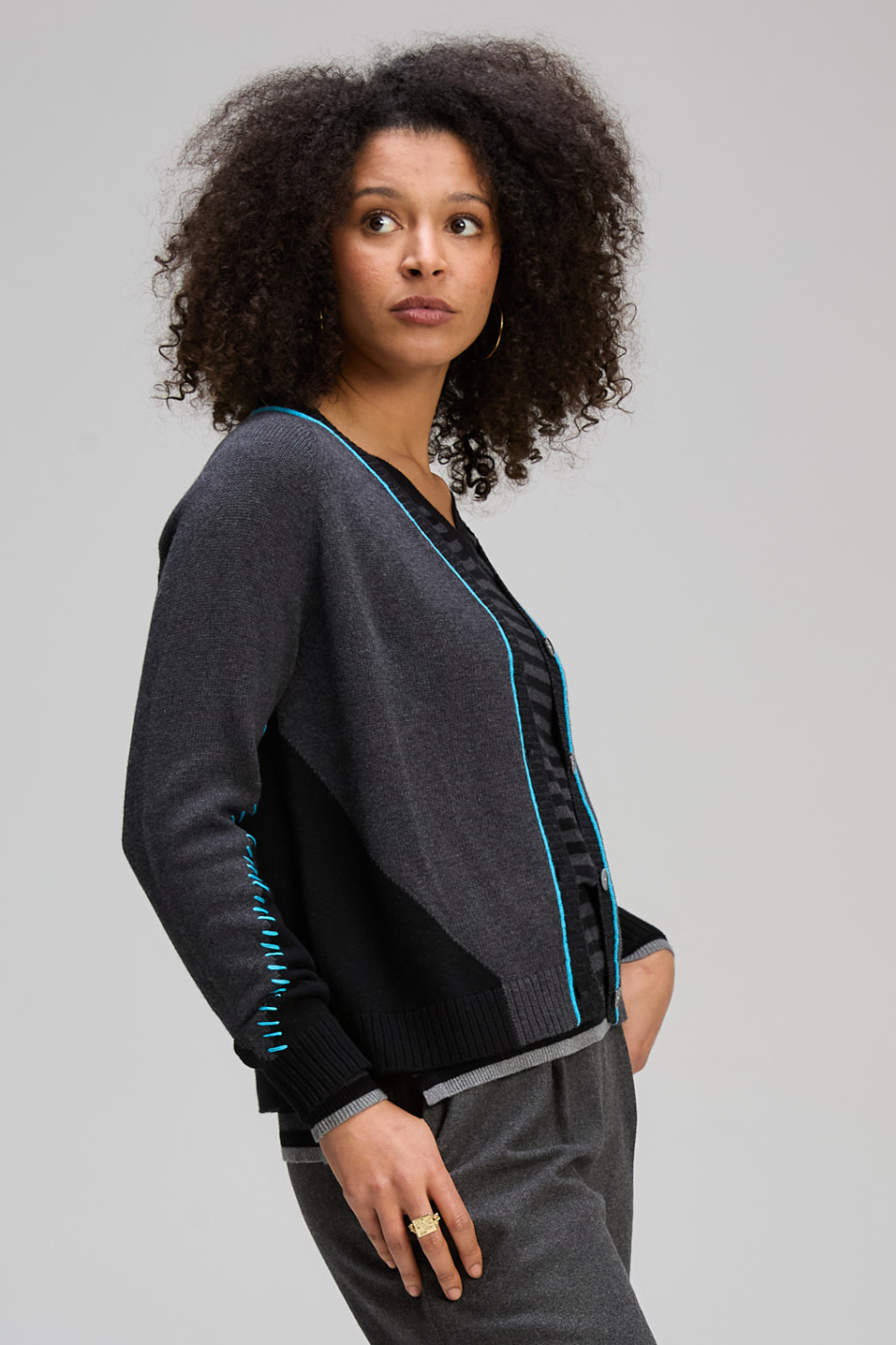 Zaket and Plover Dual Stitch Cardi in Black