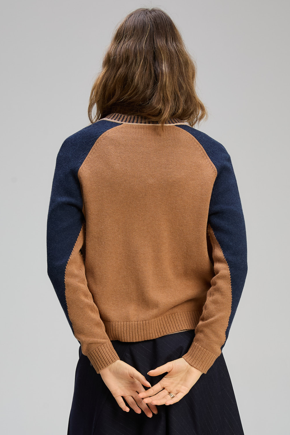 Zaket and Plover Dual Stitch Cardi in Cinnamon