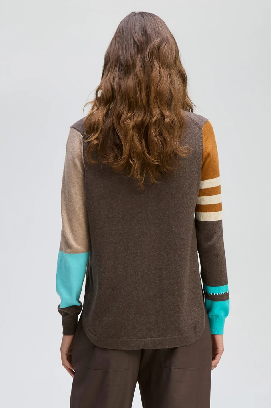Zaket and Plover Pocket Detail Jumper in Mocha