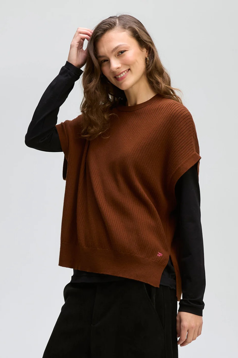 Zaket and Plover Sleeveless Crew Essential | Chestnut | 8144