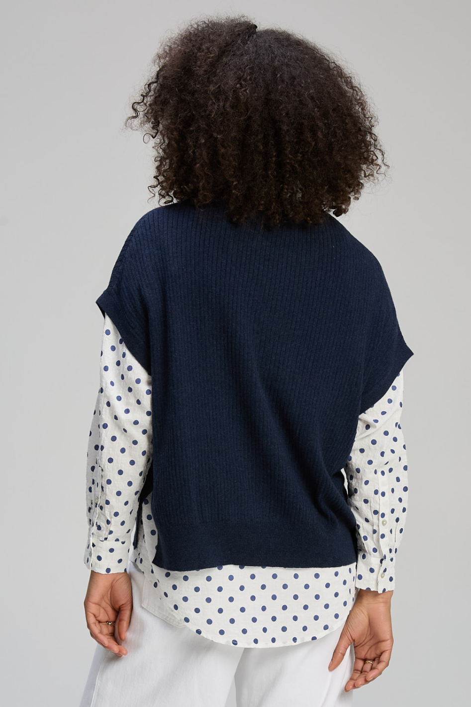 Zaket and Plover Sleeveless Crew Essential 