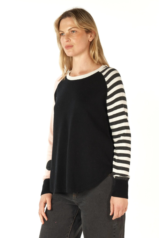 Zaket and Plover Spot + Stripe Crew | Black