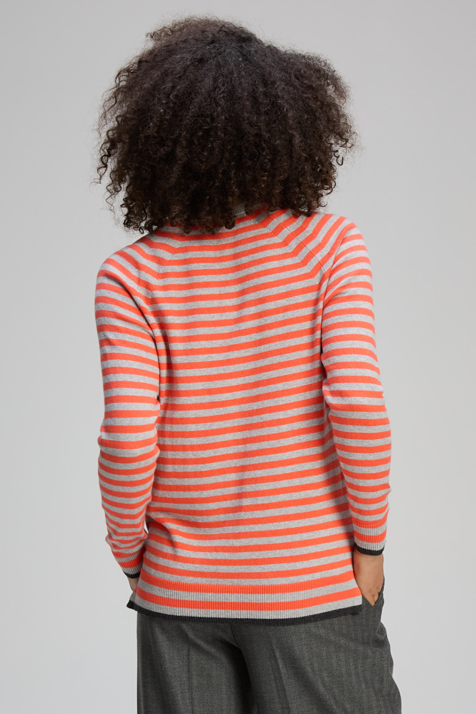 Zaket and Plover Stripe V Essential 