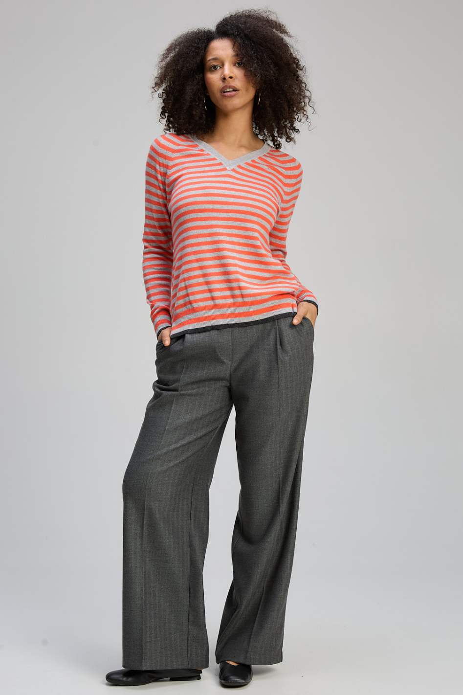 Zaket and Plover Stripe V Essential 