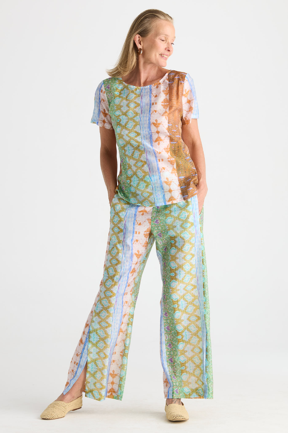 Zaket and Plover Wide Leg Pant and pattern Clash Top in Riverside