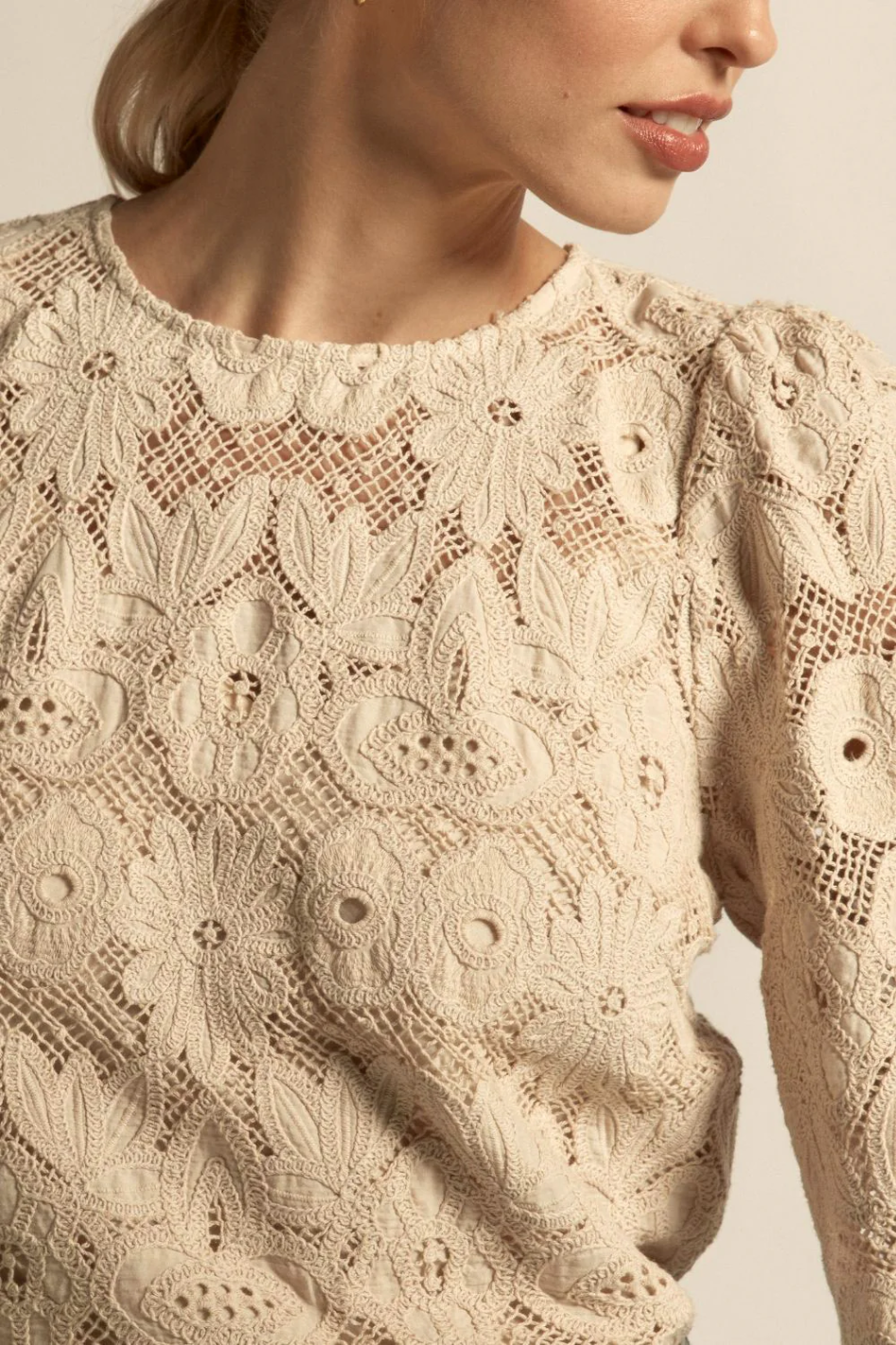 Zoe Kratzmann Glisten Top in Vintage Cream