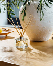 Load image into Gallery viewer, Ecoya Reed Diffuser 200ml in French Pear
