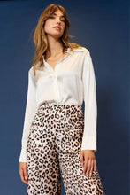 Load image into Gallery viewer, Alessandra Flattering Silk Animal Pant
