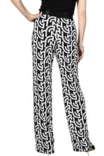 Load image into Gallery viewer, Frank Lyman Black &amp; White Knit Pant 236461
