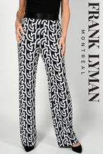 Load image into Gallery viewer, Frank Lyman Black &amp; White Knit Pant 236461
