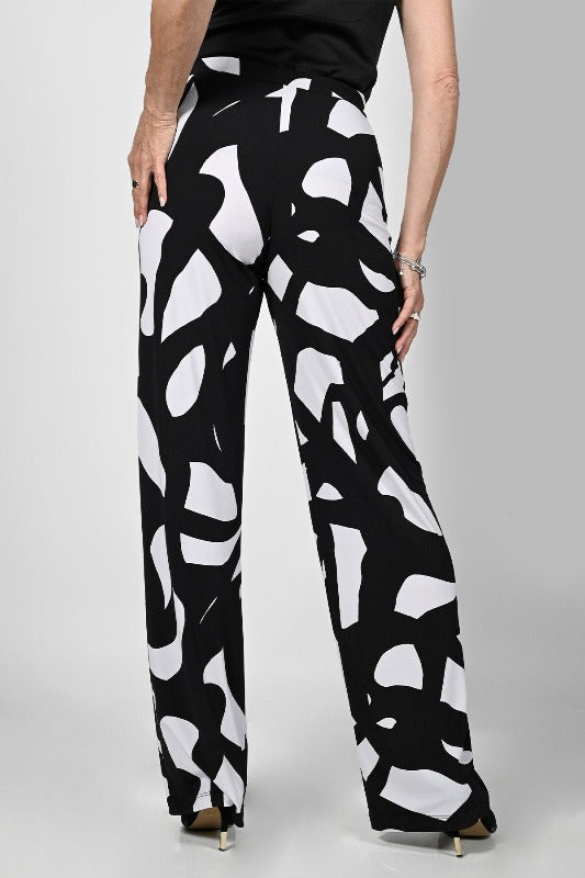 Frank Lyman Black/White Knit Pant 236367