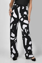 Load image into Gallery viewer, Frank Lyman Black/White Knit Pant 236367
