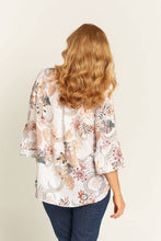 Load image into Gallery viewer, Goondiwindi Cotton Patricia Blouse in Linen Natural Print
