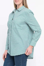 Load image into Gallery viewer, Jump Stripe Shirt
