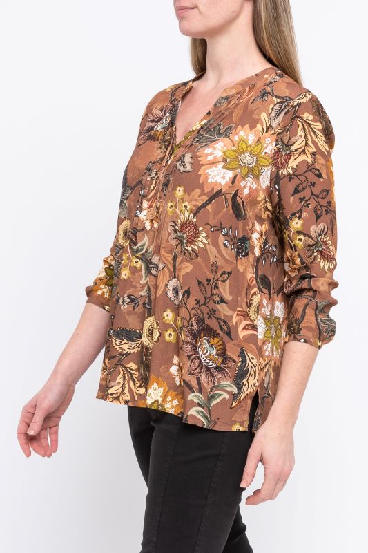 Jump Winter Garden Top