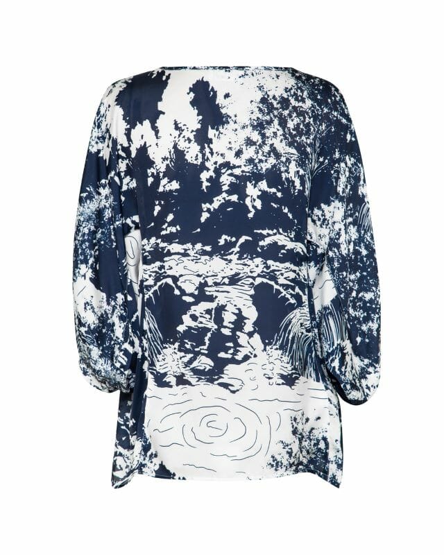 Bouquet Top In Chinois Chiffon Satin Print