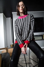 Load image into Gallery viewer, Ping Pong Harlequin Pullover
